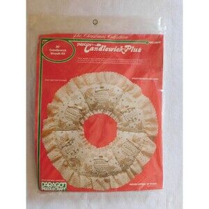 VTG Paragon Christmas Candlewick-Plus Craft Kit Wreath 6849